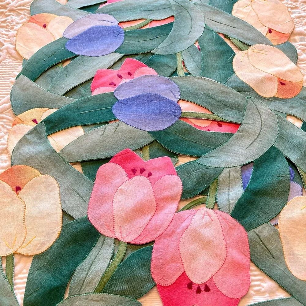 Beautiful Hand-Stitched Placemats - Picture 4 of 10